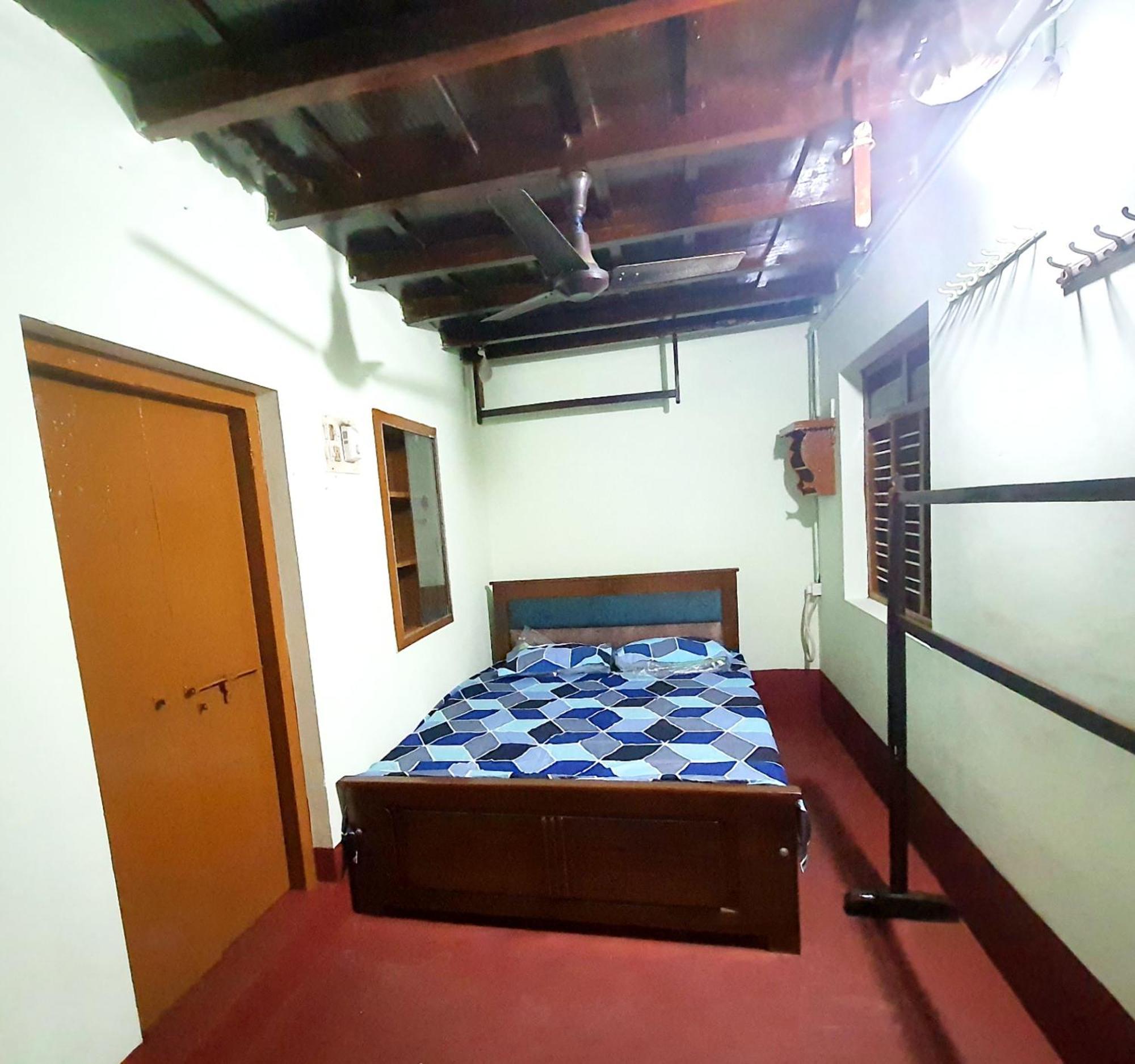Holiday home Hallimane *
